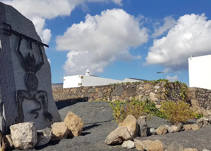 Caserio Leandro Iii וילה